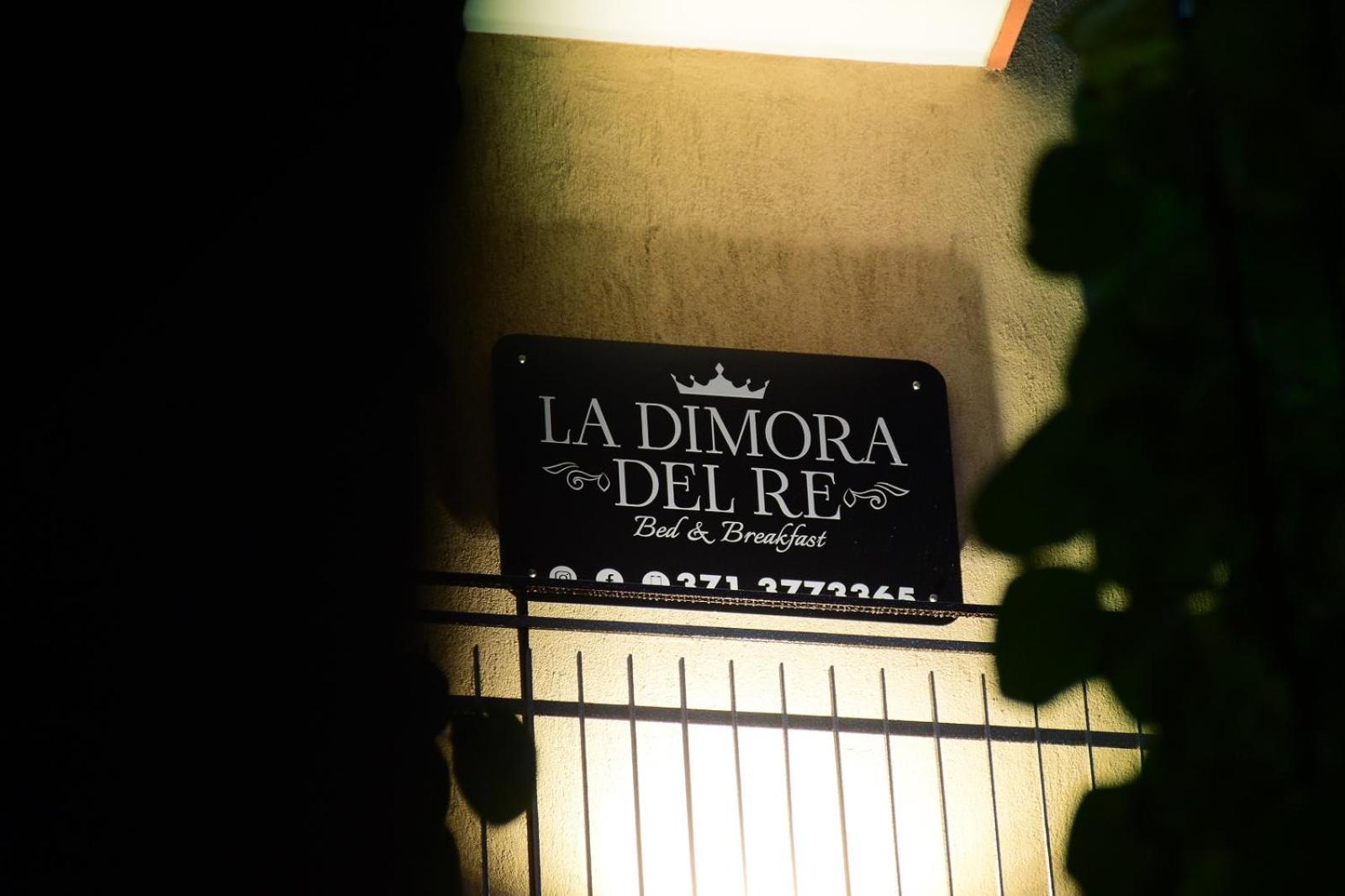 La Dimora Del Re Bed and Breakfast Salerno Exteriör bild
